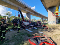 Autoarticolato-precipita-dal-raccordo-di-Perugia-8-luglio-2022-3