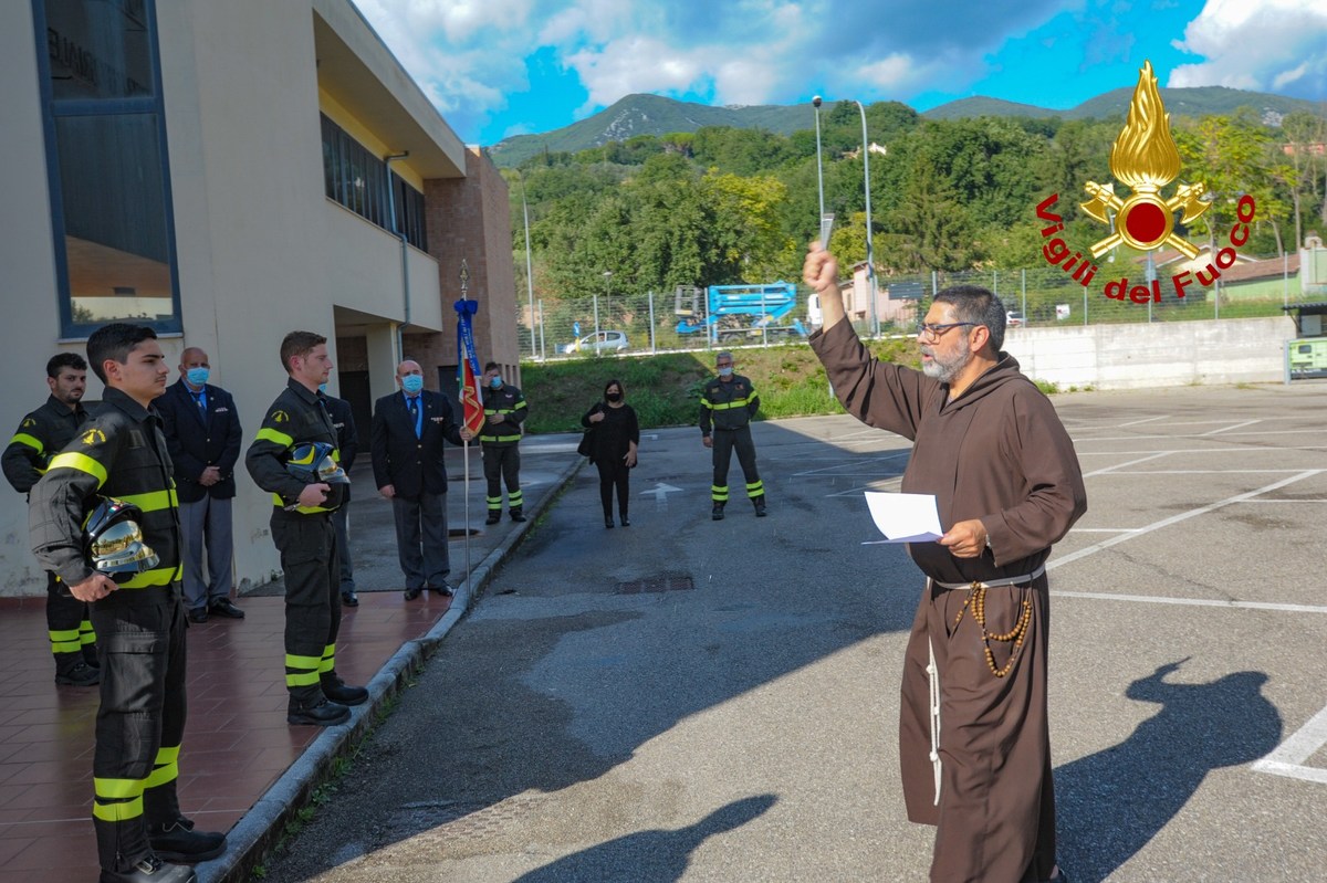 Benedizione-elmi-11-allievi-89°-corso-vigili-fuoco-Terni-7-ottobre-2020-1