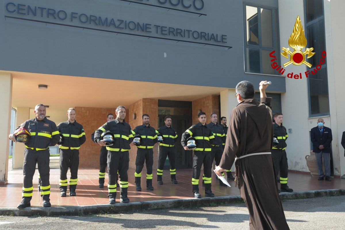 Benedizione-elmi-11-allievi-89°-corso-vigili-fuoco-Terni-7-ottobre-2020-3