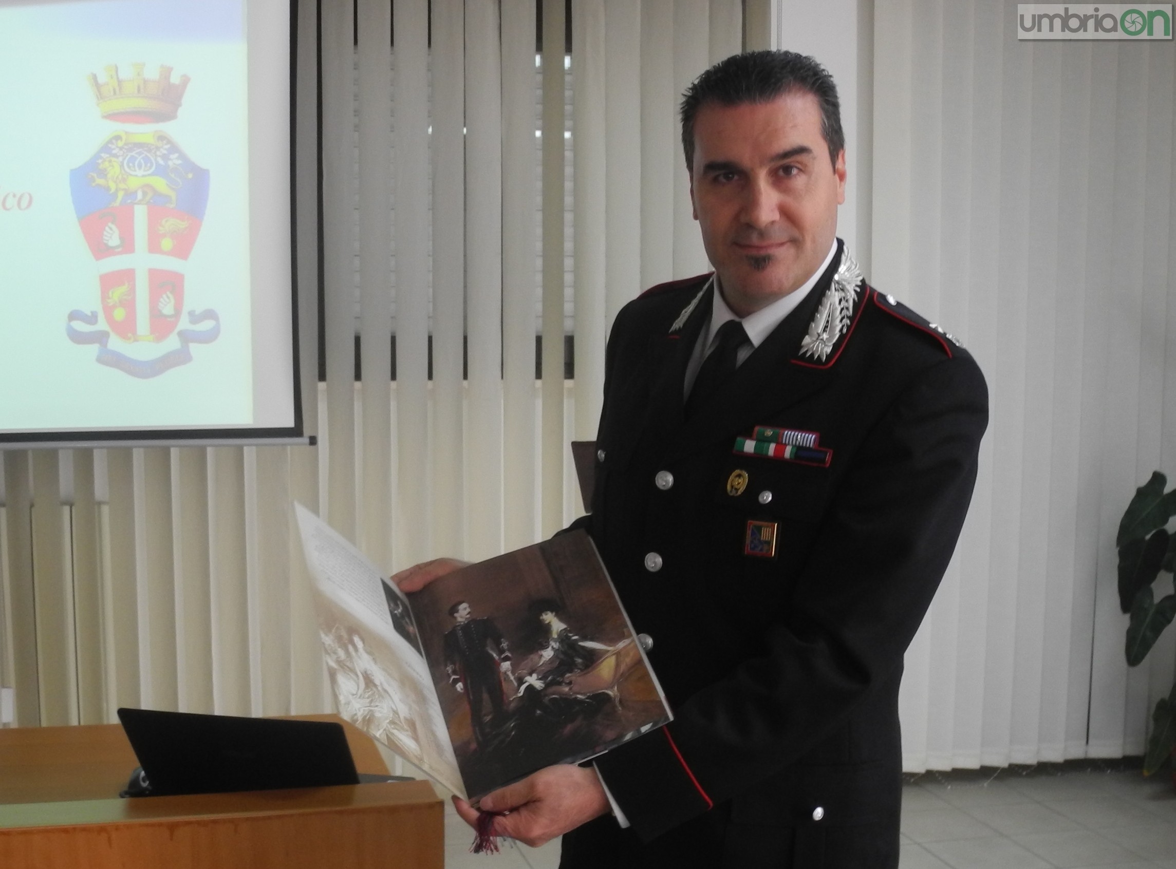 Calendario Carabinieri 2016 Terni (2)