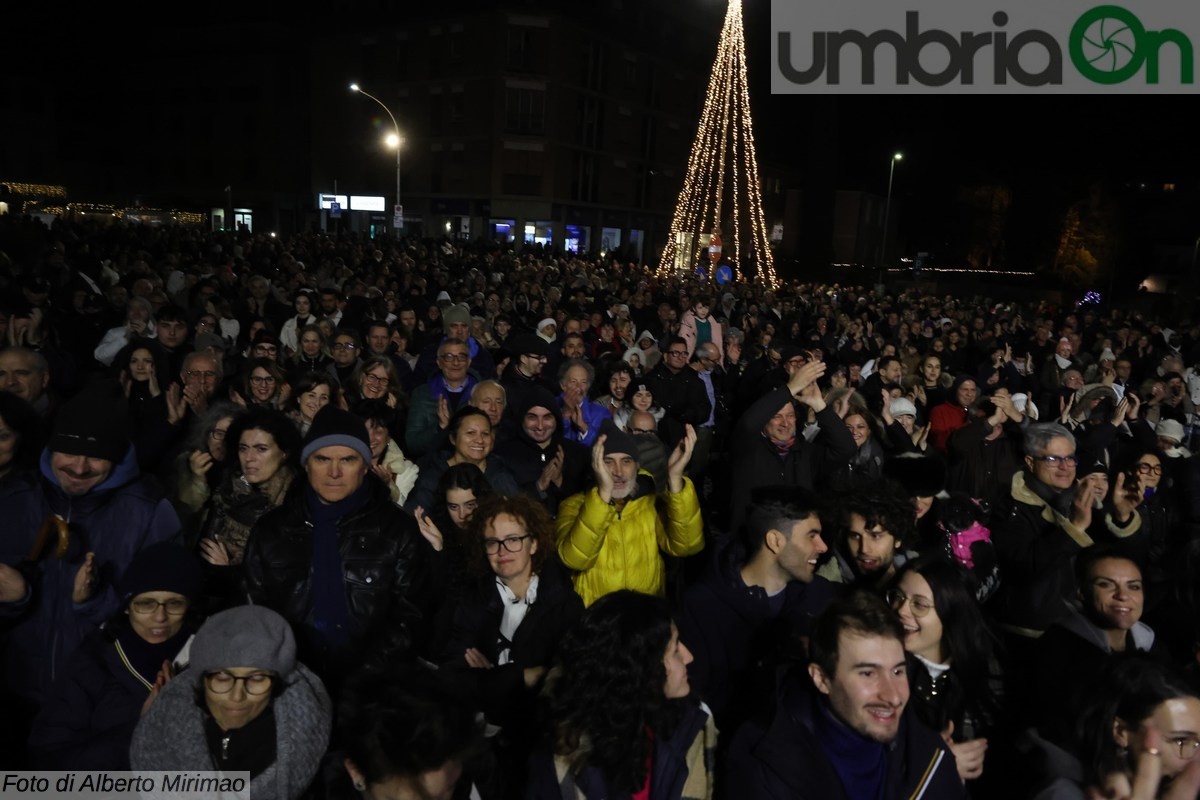 Capodanno-in-piazza-a-Terni-foto-Mirimao-31-dicembre-2023-7