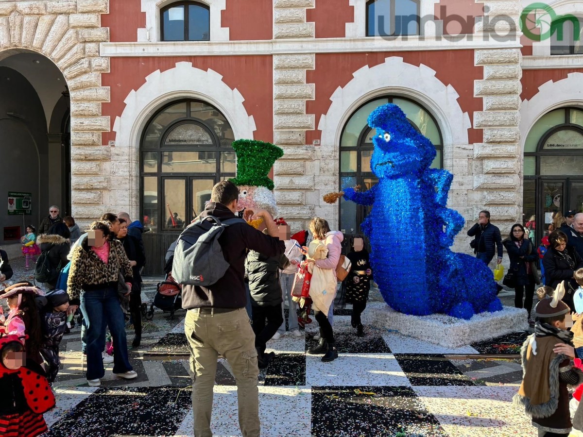 Carnevale piazza Solferino Terni - 13 febbraio 2024 (15)