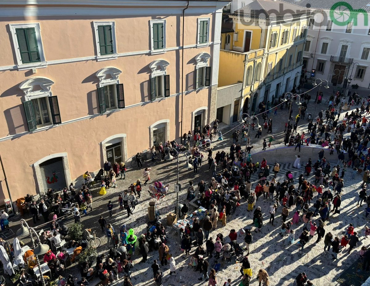 Carnevale piazza Solferino Terni - 13 febbraio 2024 (28)
