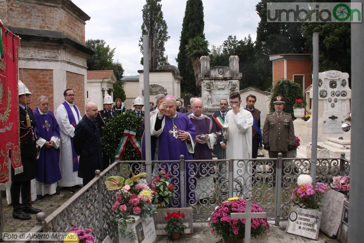 Commemorazione-defunti-cimitero-Terni-messa-foto-Mirimao-2-novembre-2019-19