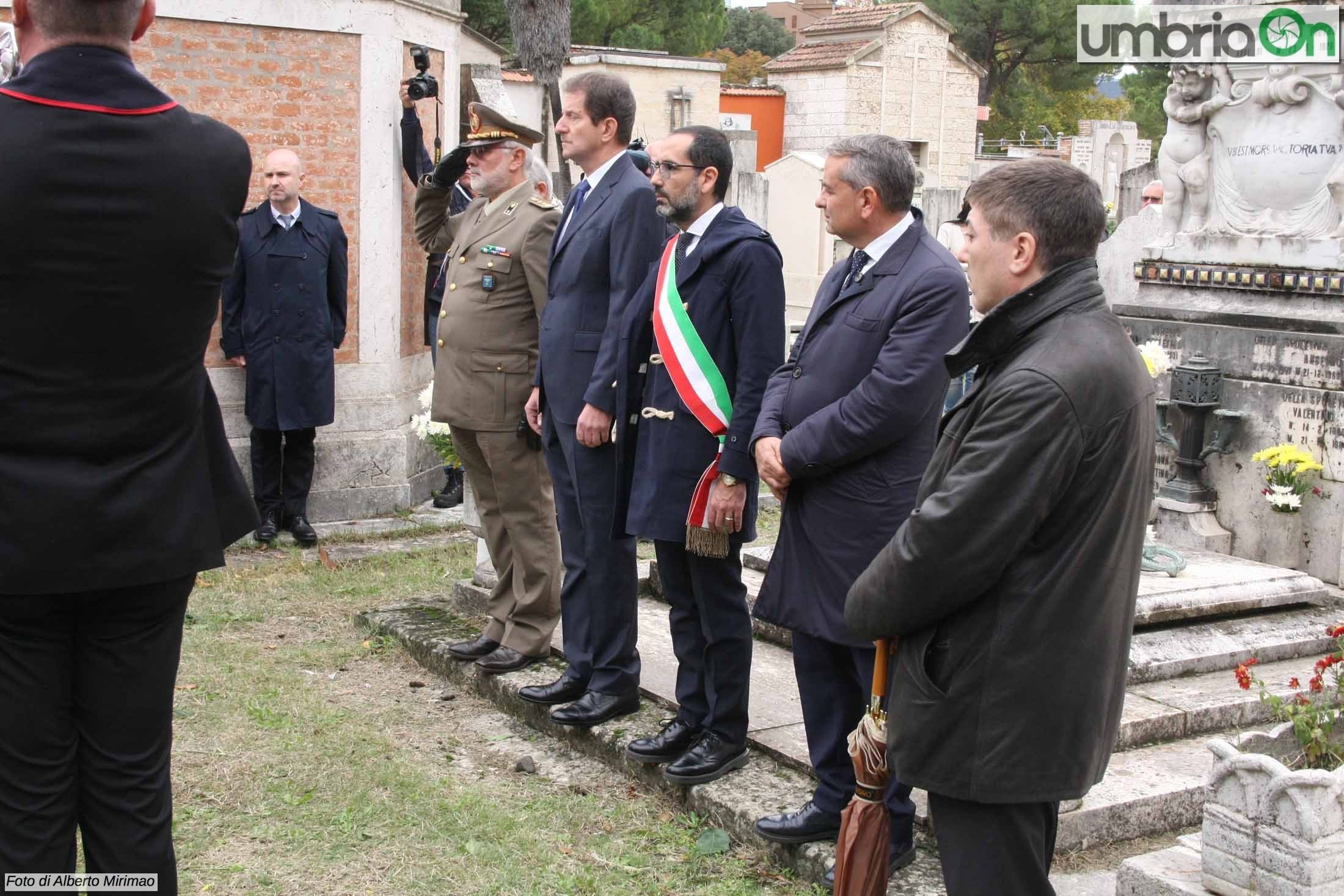 cimitero 2 novembre _7898- A. Mirimao