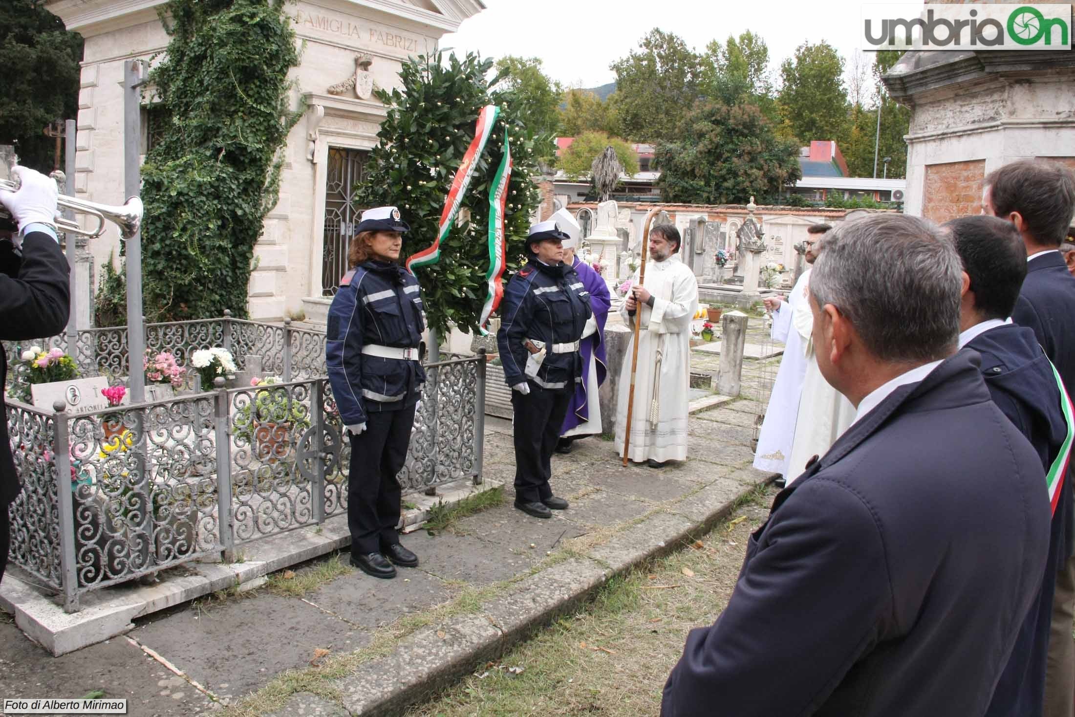 cimitero 2 novembre _7900- A. Mirimao