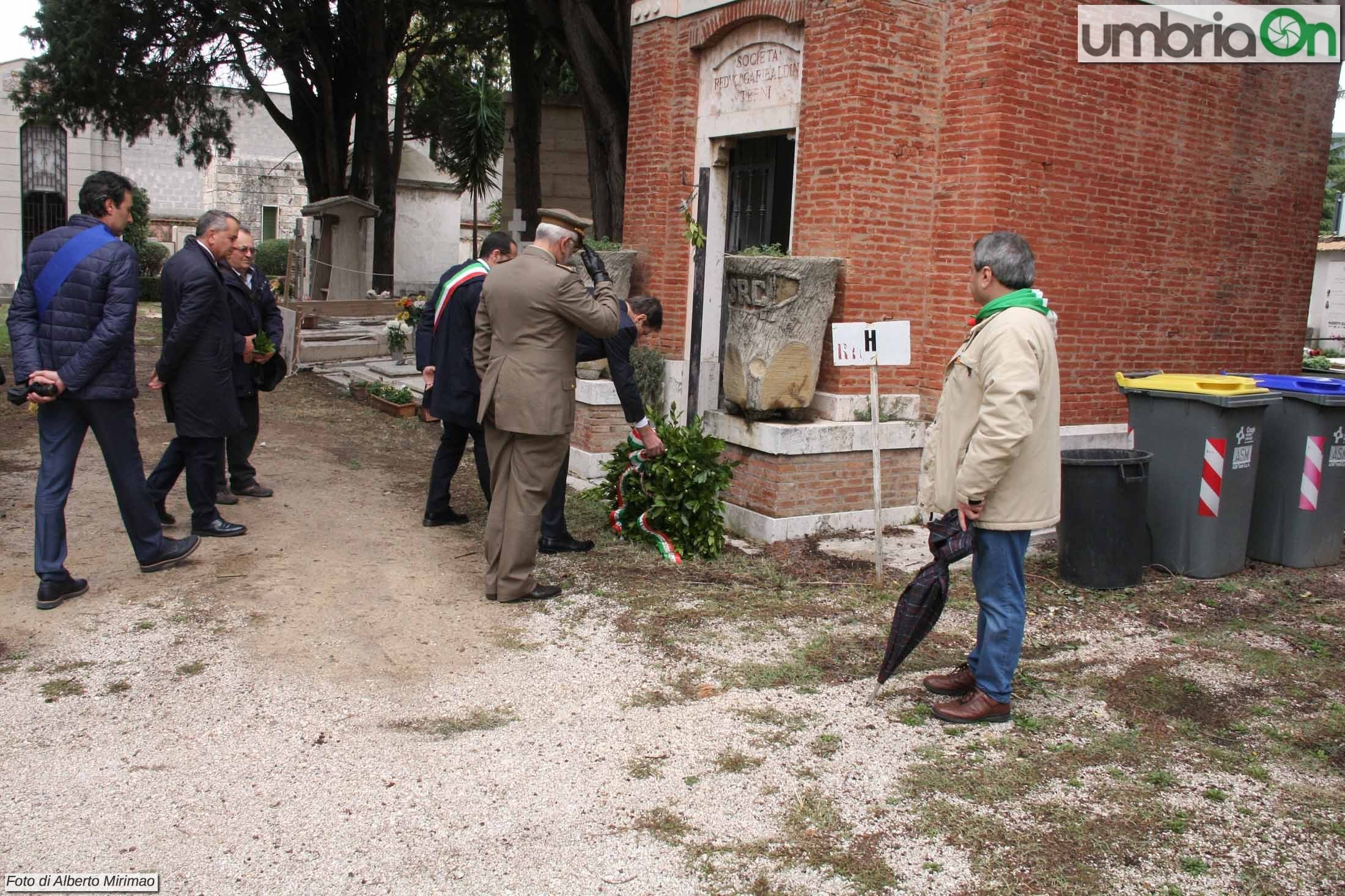 cimitero 2 novembre _7910- A. Mirimao