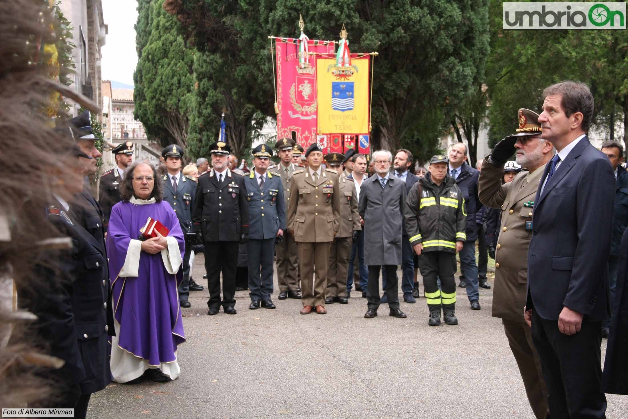 cimitero 2 novembre _7977- A. Mirimao