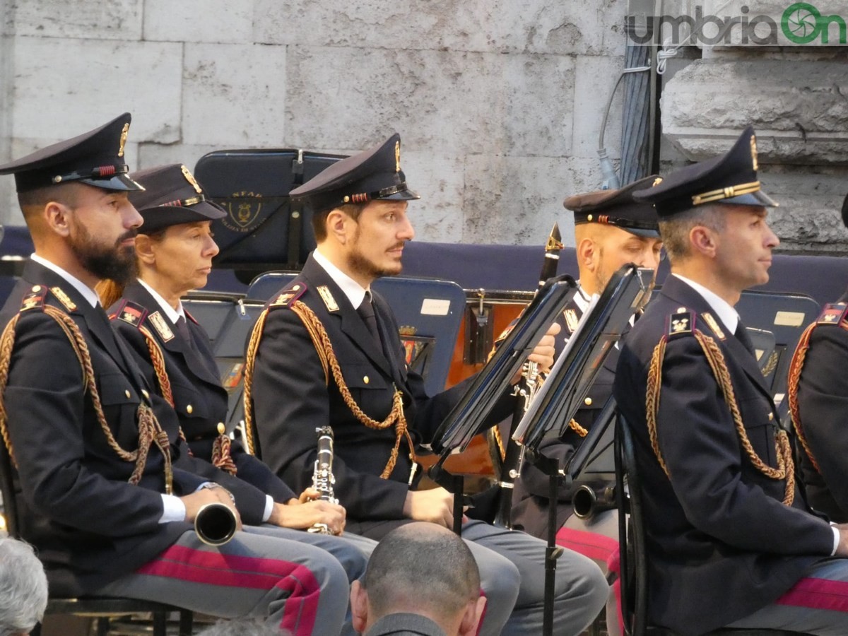 Concerto-Fanfara-polizia-di-Stato-Terni-piazza-Repubblica-3-ottobre-2021-12