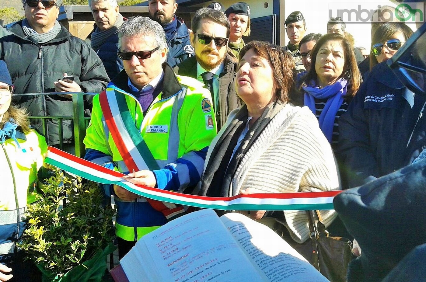 San Pellegrino di Norcia, consegna Sae terremoto - 19 febbraio 2017 (8)