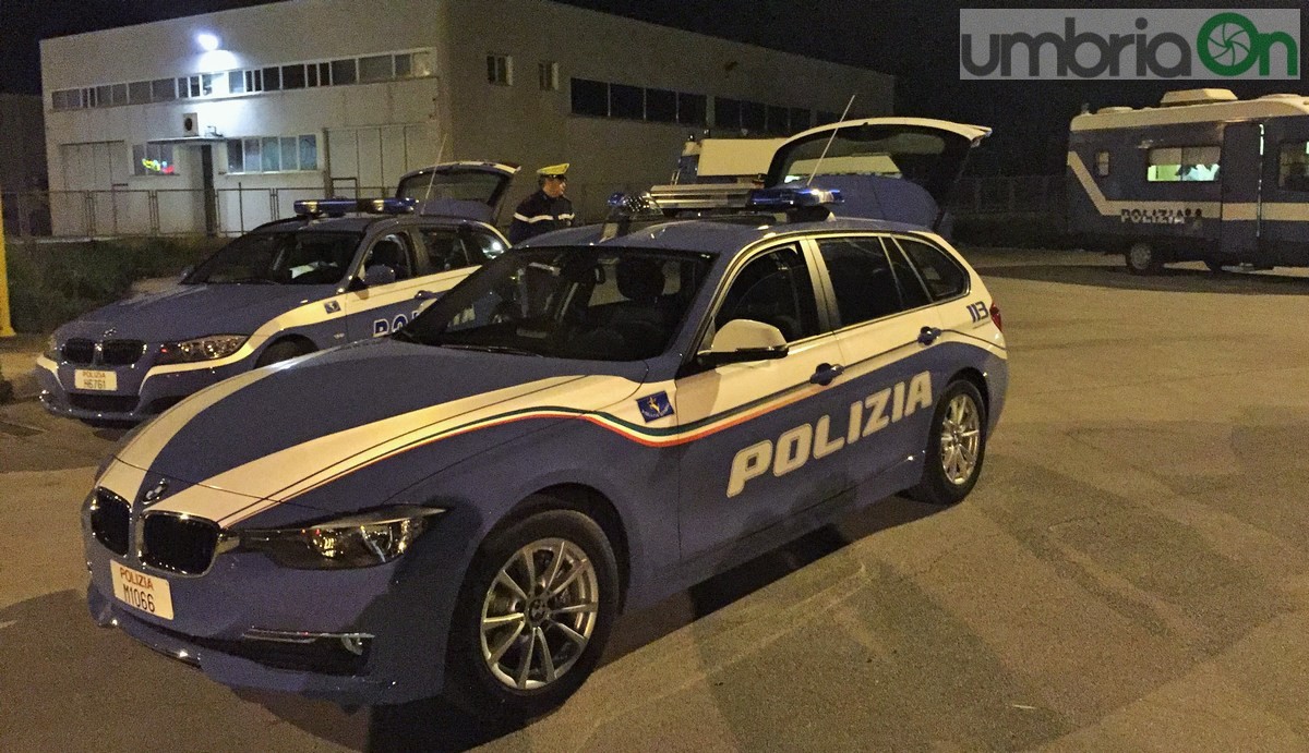 Controlli anti droga e anti alcol, polizia Stradale Terni e guardia di finanza - 3 aprile 2016 (11)