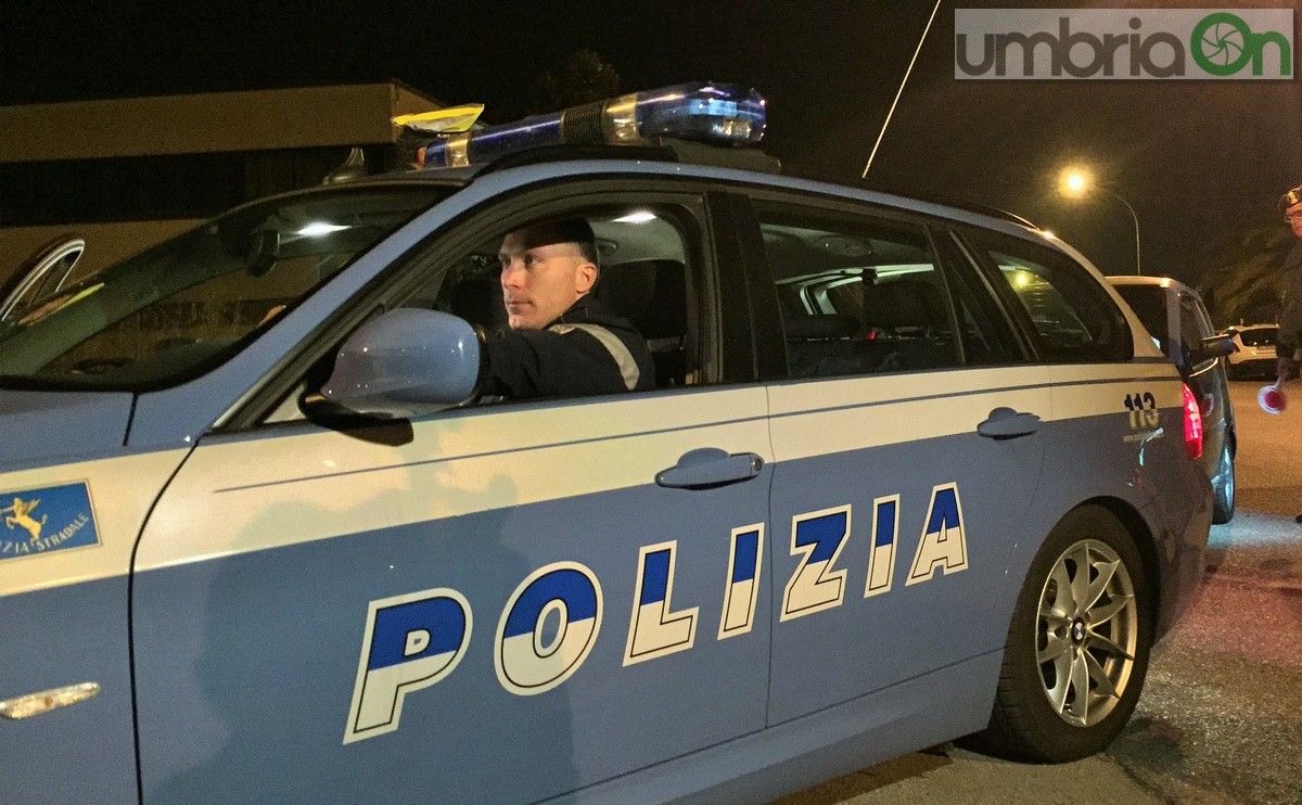 Controlli anti droga e anti alcol, polizia Stradale Terni e guardia di finanza - 3 aprile 2016 (4)