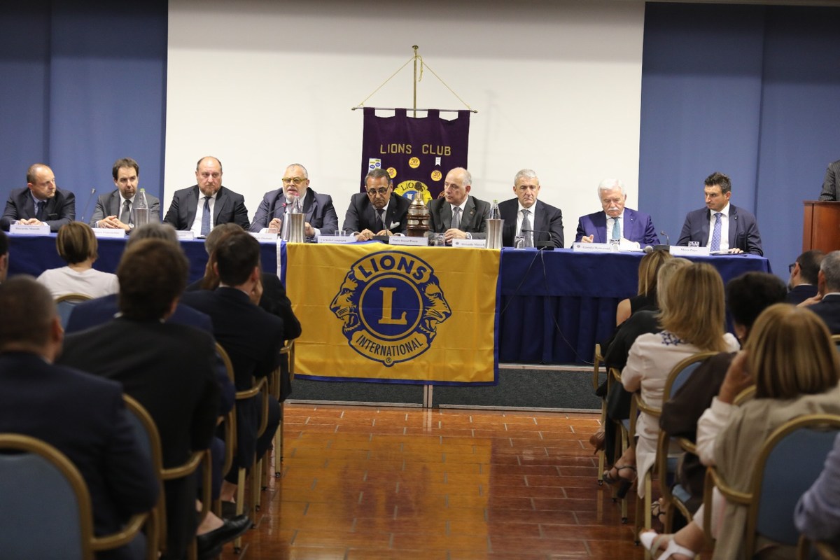 Convegno-Economia-post-Covid-Lions-Club-Terni-Host-26-maggio-2022-12