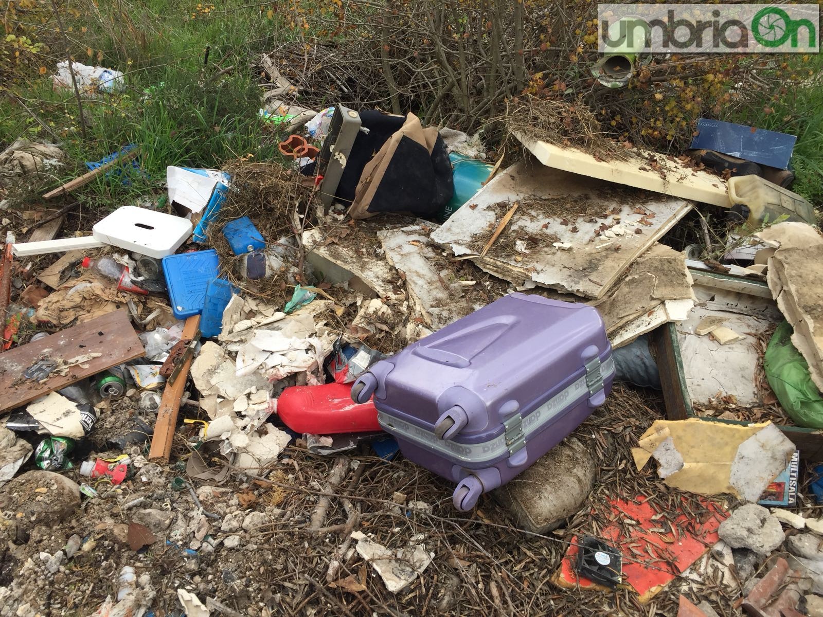 Discarica-Terni-Colleluna-Lagarello-Maratta-Alta-rifiuti3