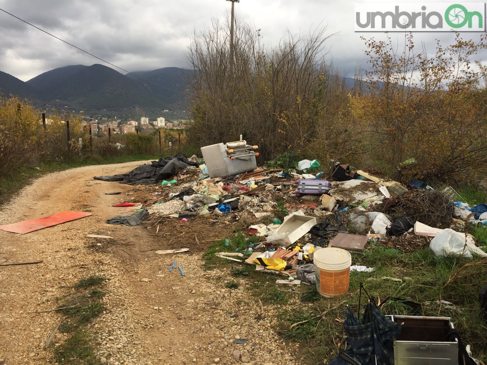 Discarica-Terni-Colleluna-Lagarello-Maratta-Alta-rifiuti6