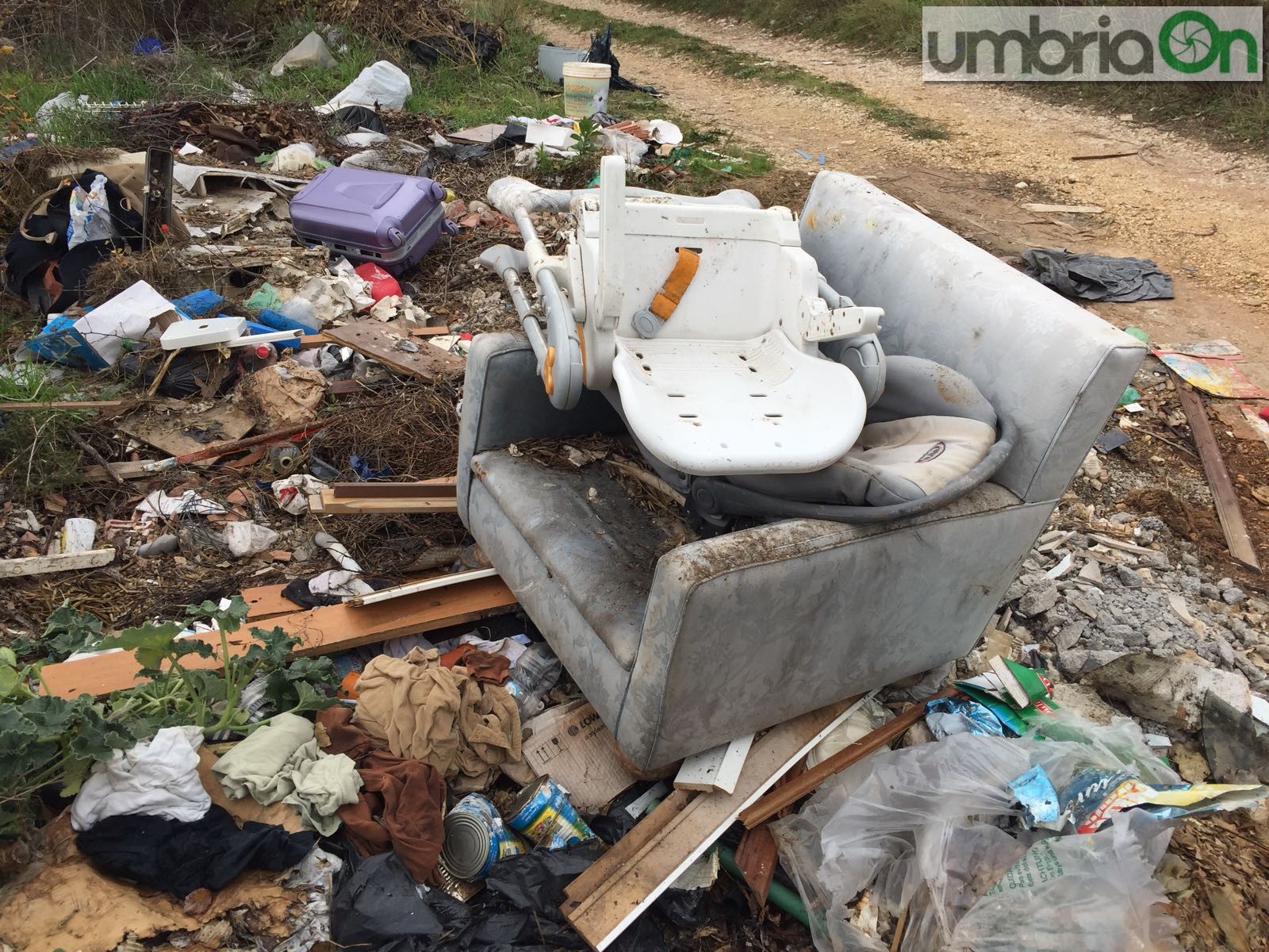 Discarica-Terni-Colleluna-Lagarello-Maratta-Alta-rifiuti7