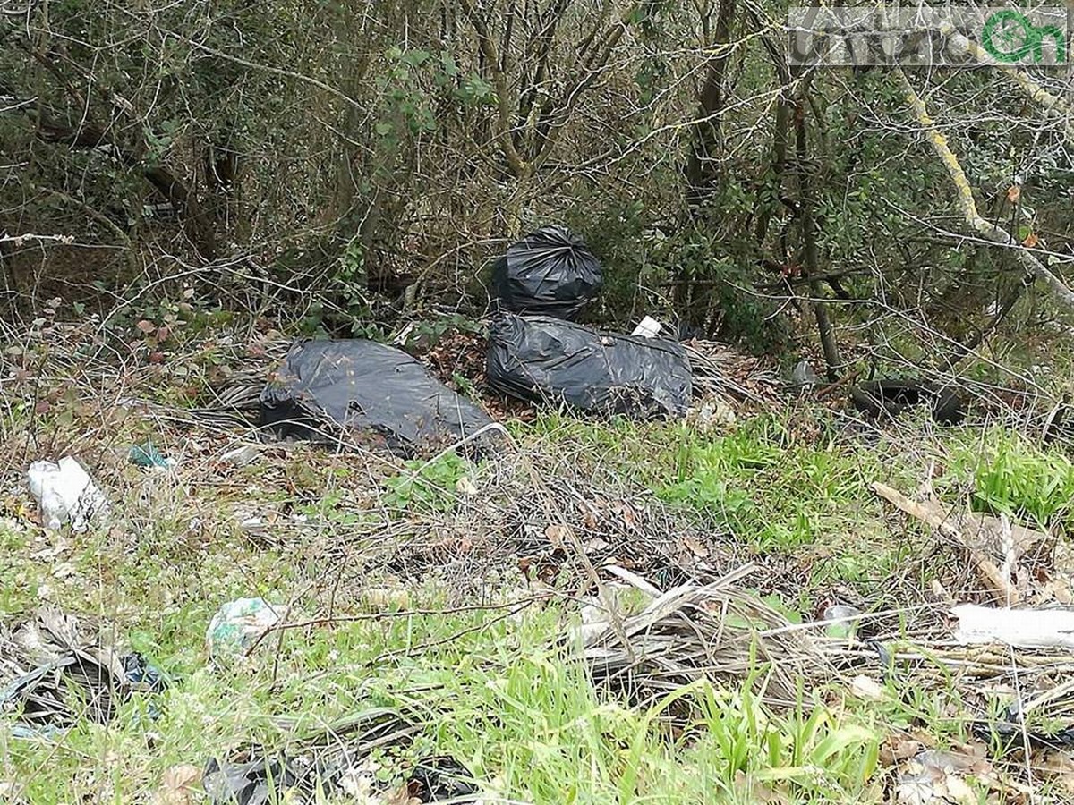 Discarica via Mola di Bernardo, Terni - 26 marzo 2018 (26)