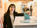 Stefania-Proietti-al-seggio-elezioni-regionali-Umbria-17-novembre-2024-2