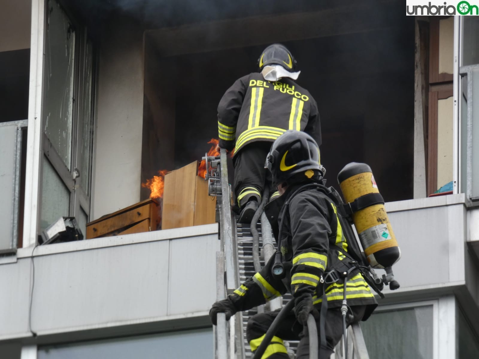 terni-incendio-malnati-6