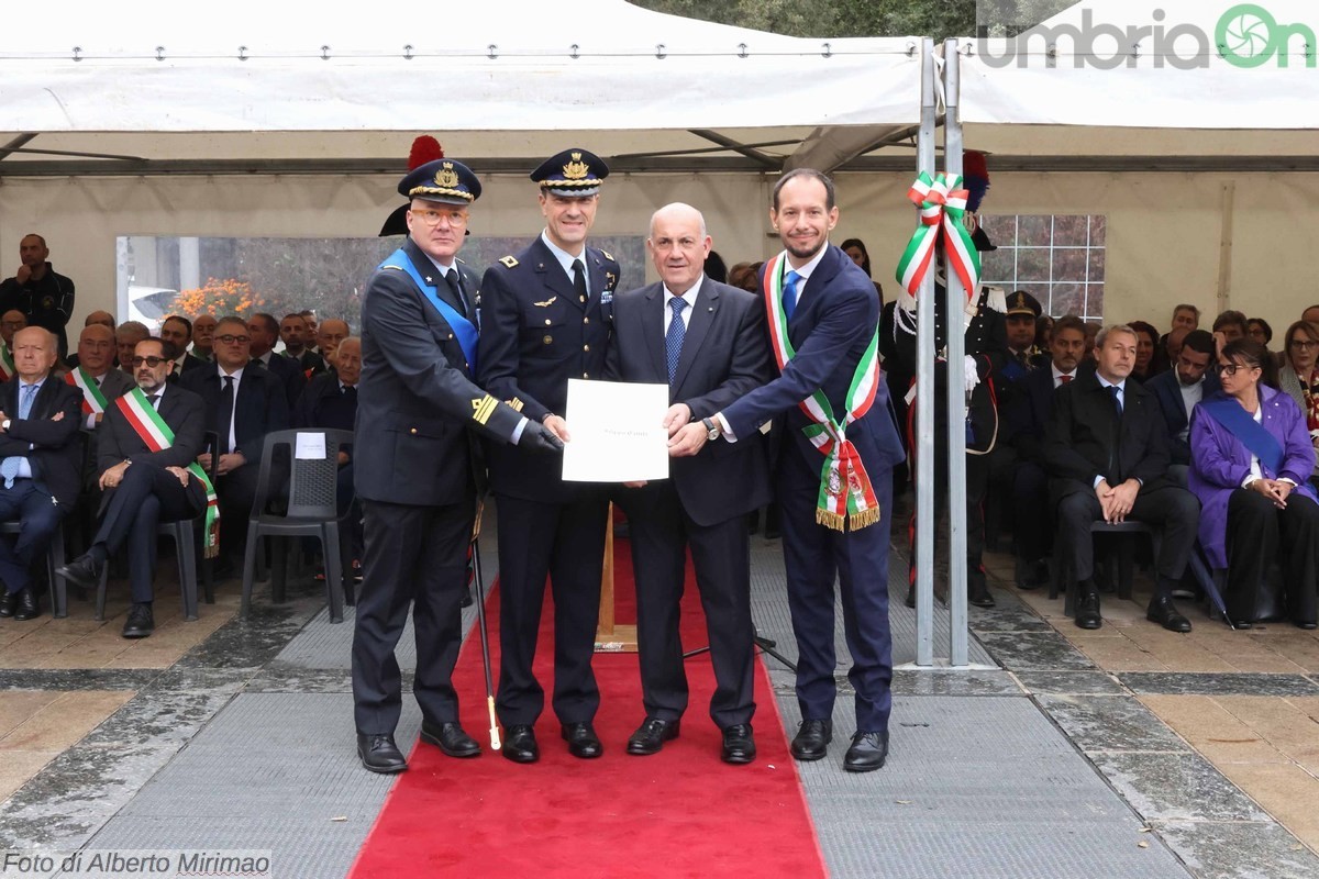 Festa forze armate e unità nazionale Terni, insigniti - 4 novembre 2022 (Foto Mirimao) (13)