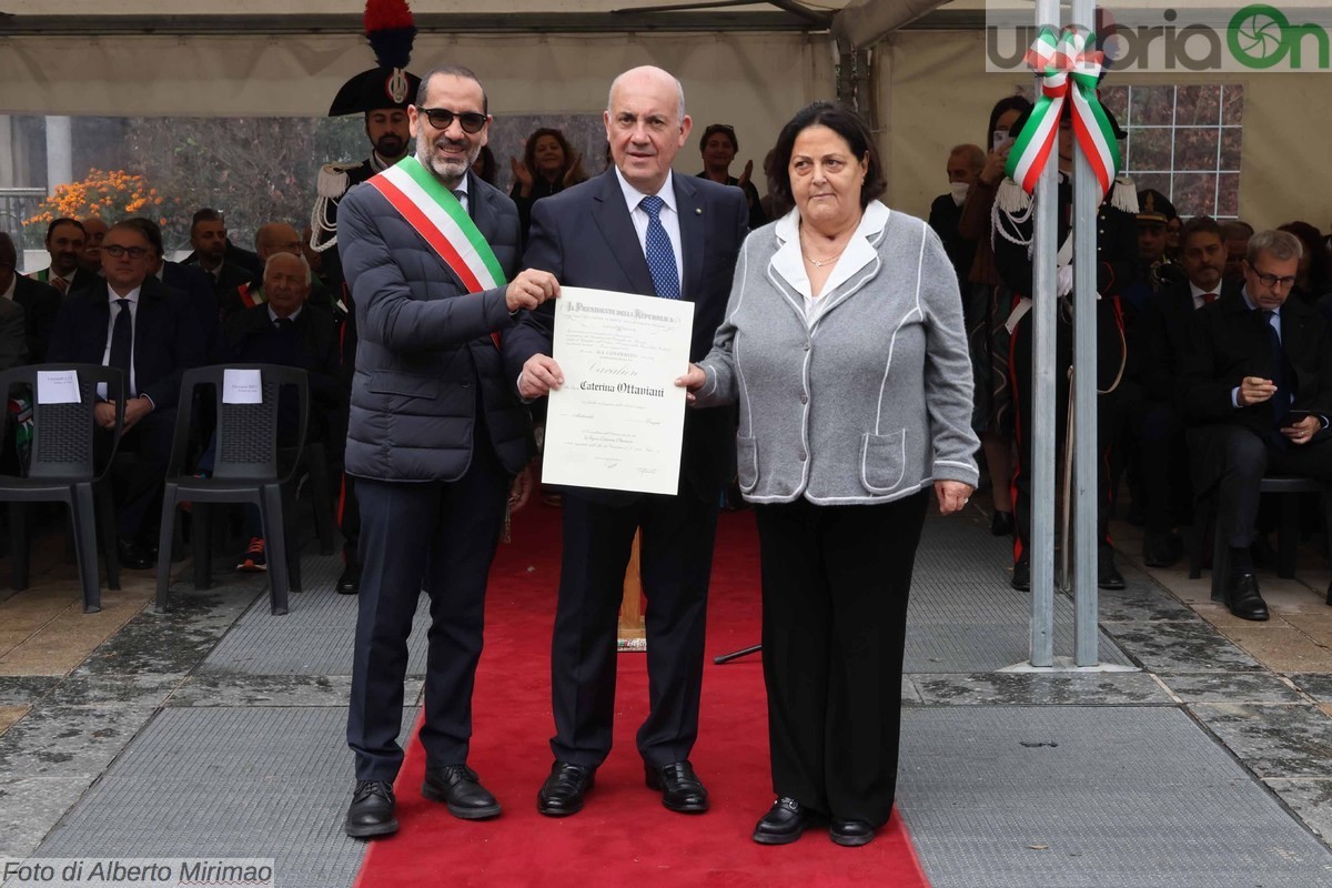 Festa forze armate e unità nazionale Terni, insigniti - 4 novembre 2022 (Foto Mirimao) (7)