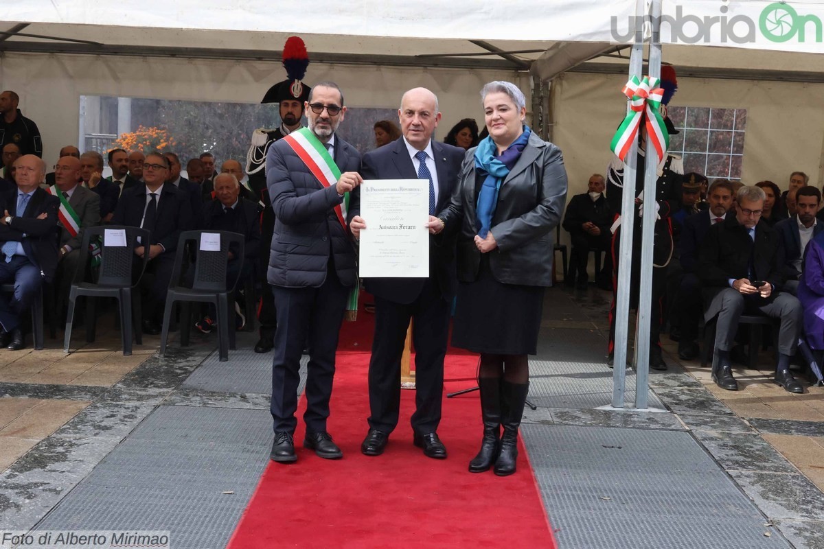 Festa forze armate e unità nazionale Terni, insigniti - 4 novembre 2022 (Foto Mirimao) (9)