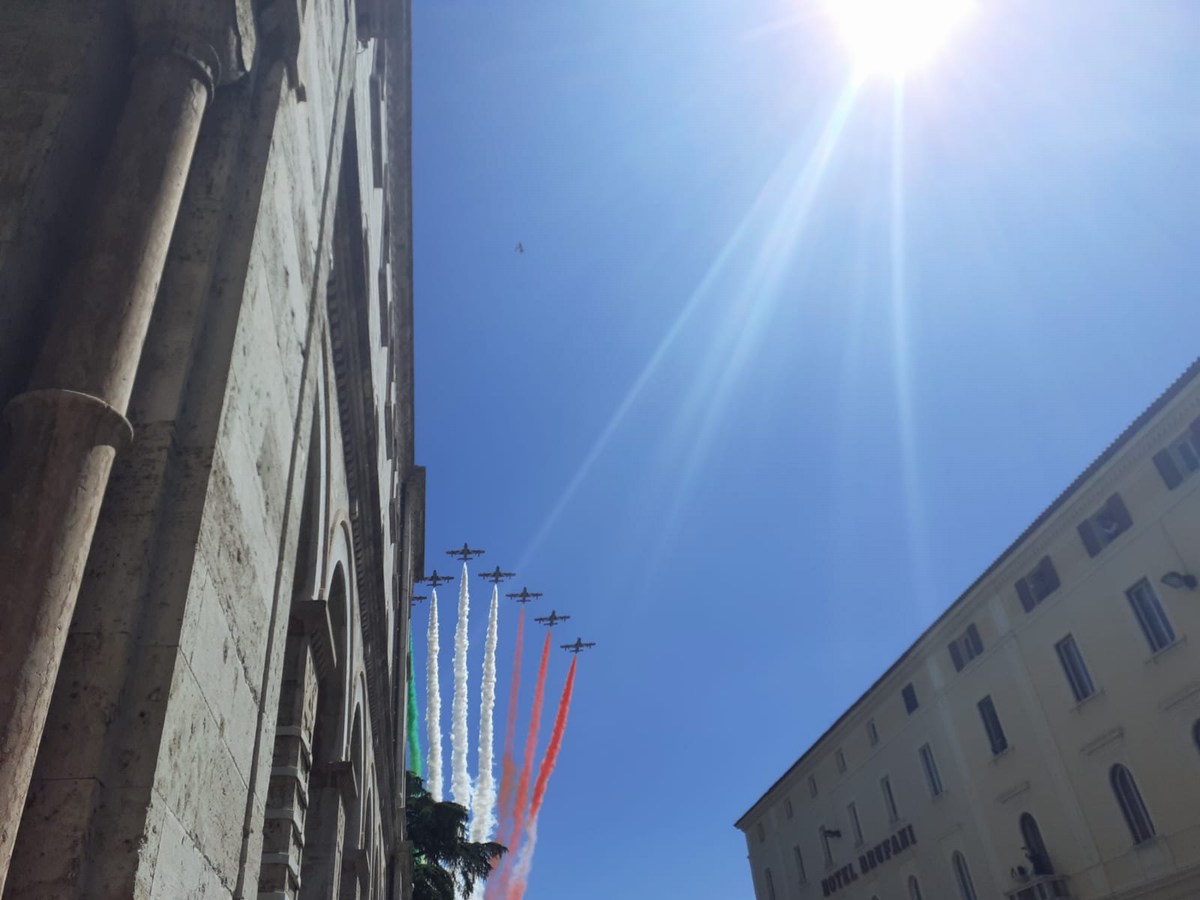 Frecce-tricolori-perugia-26-maggio-2020-1