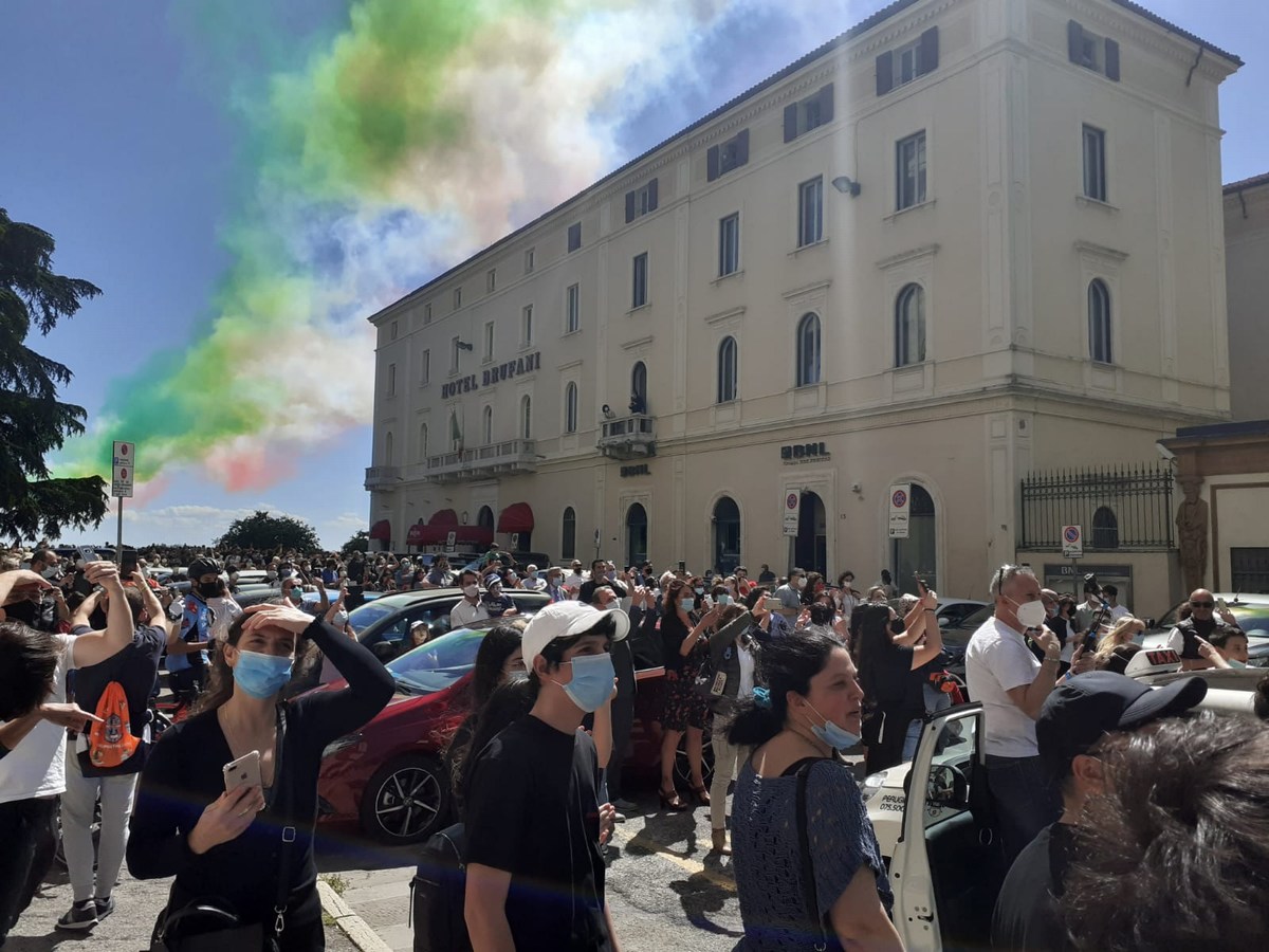 Frecce-tricolori-perugia-26-maggio-2020-3