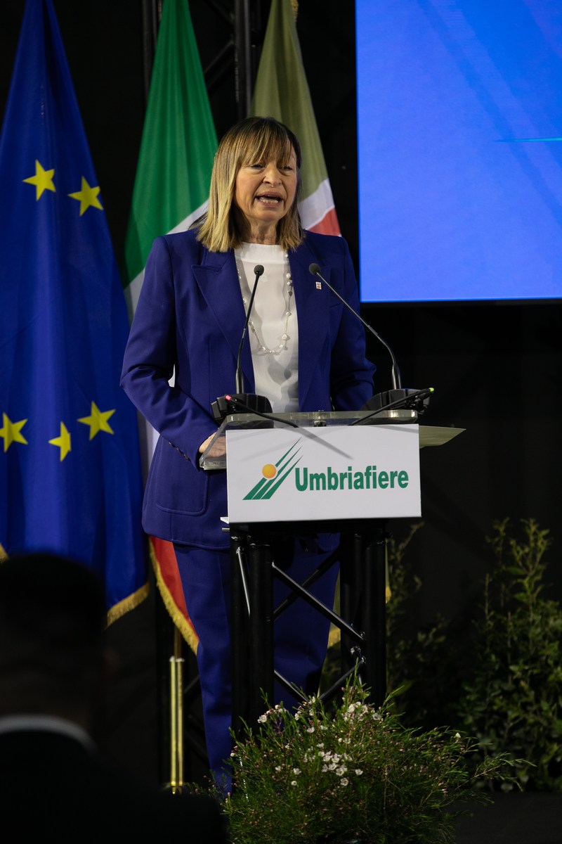 Giorgia Meloni Bastia Umbra UmbriaFiere firma accordo Governo-Regione - 9 marzo 2024 (78)