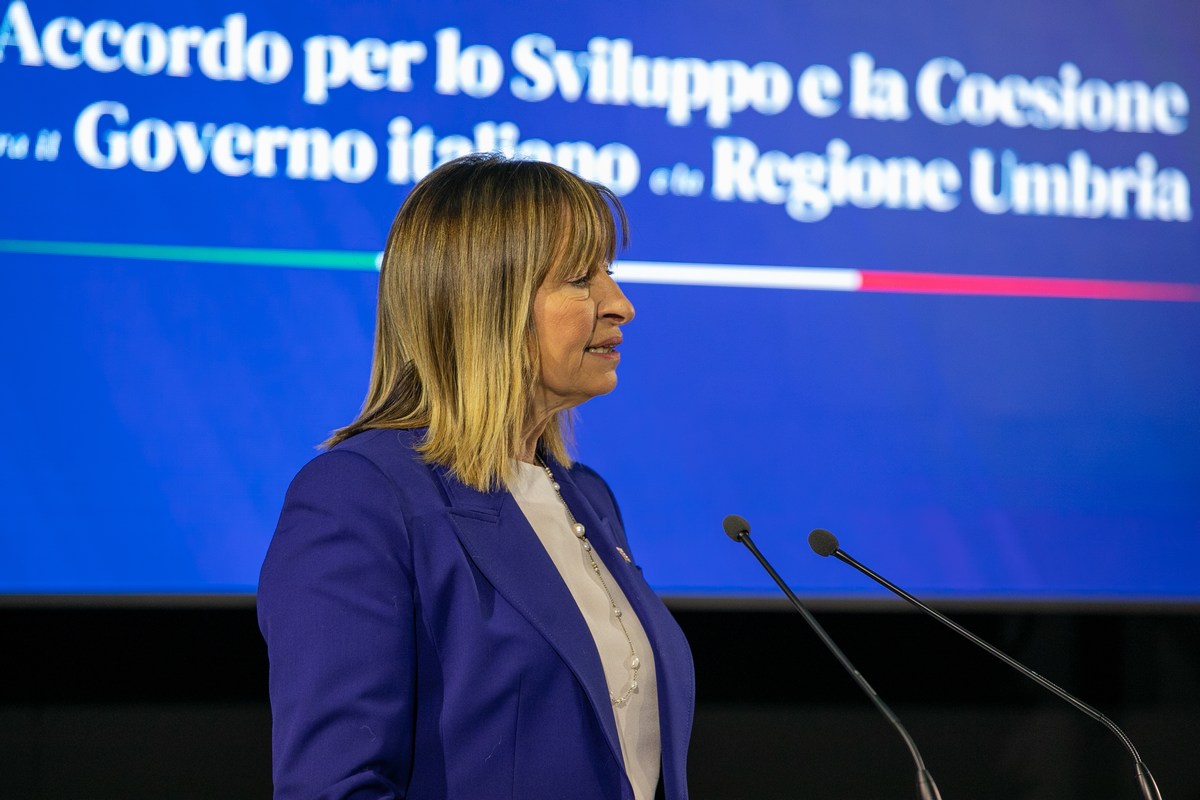 Giorgia Meloni Bastia Umbra UmbriaFiere firma accordo Governo-Regione - 9 marzo 2024 (86)