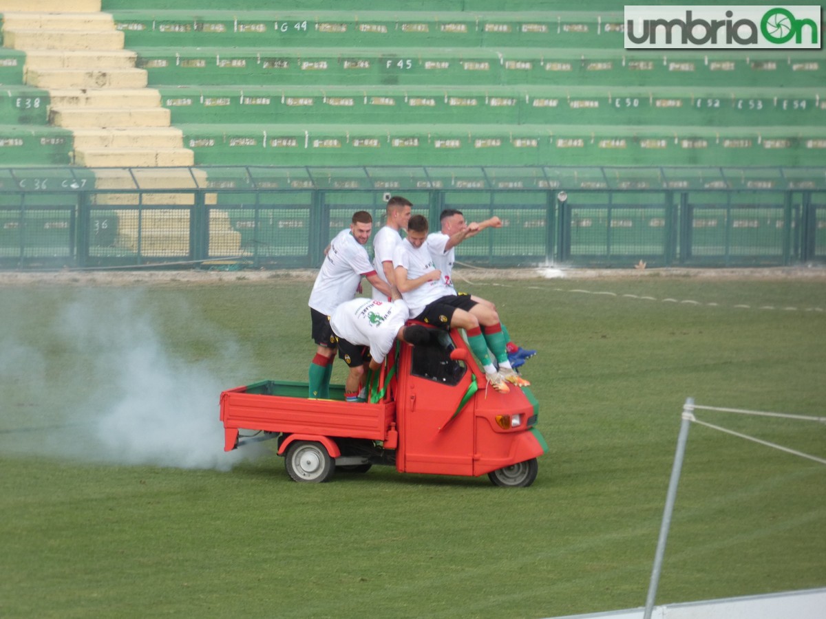 Ternana-festa-promozione-rossoverde-Fere-Avellino-Lucarelli-apetto56565