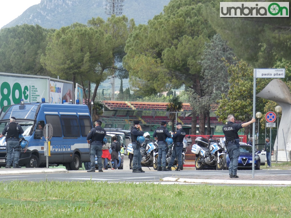 Ternana-derby-polizia-perugia-controlli