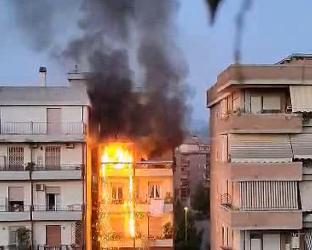 incendio-cardeto-filangieri454454.v1