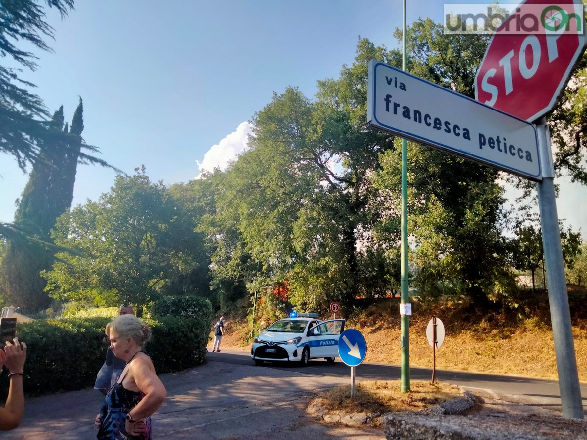 Cesi-incendio-Peticca-polizia-Locale