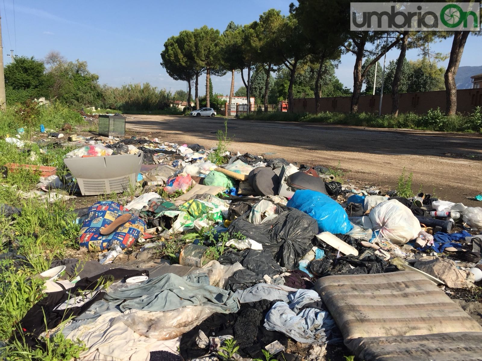 Rifiuti-Foro-Boario-Terni-discarica-rifiuto-877