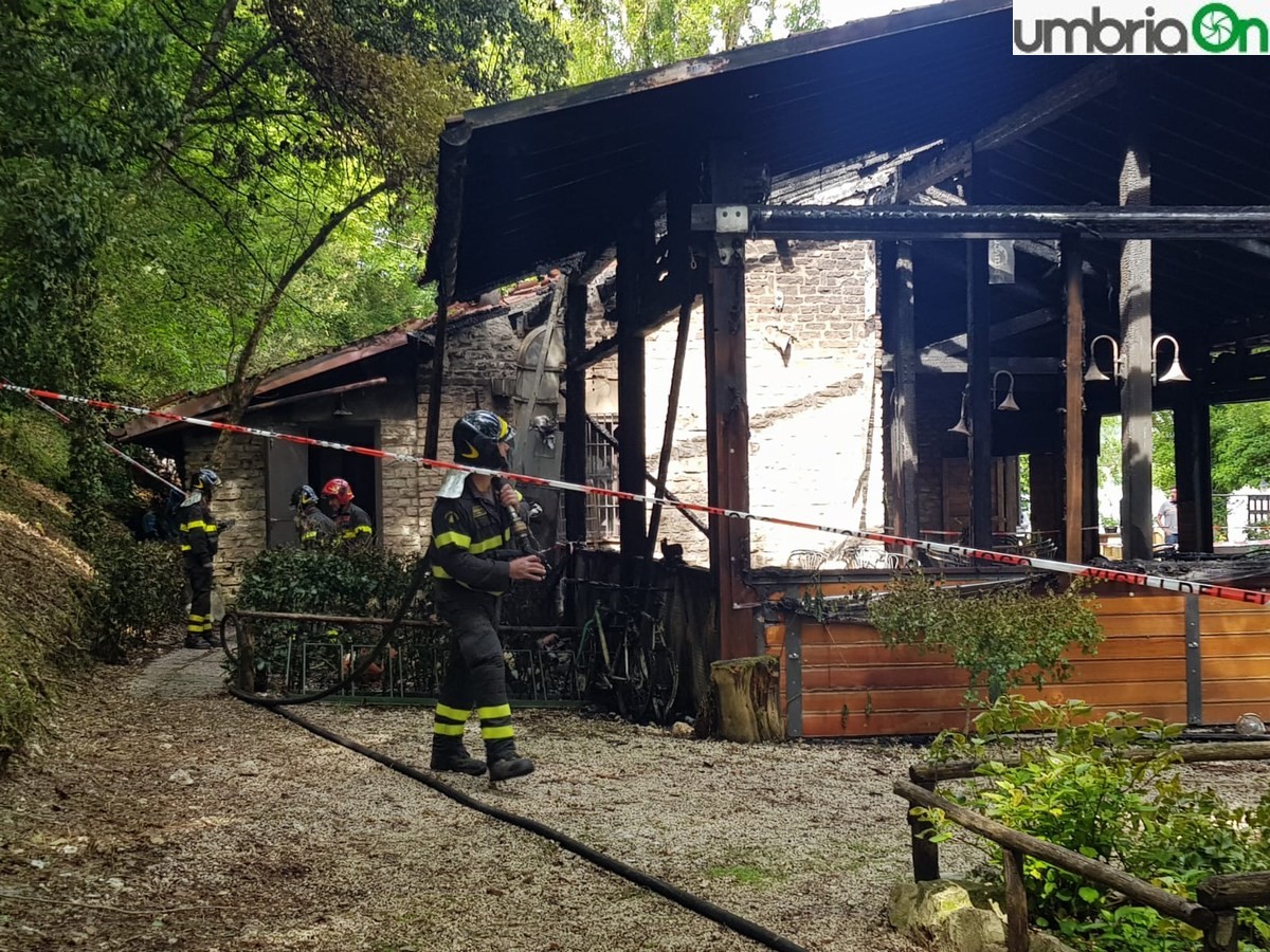 piediluco-ristorante-eco-incendio-8