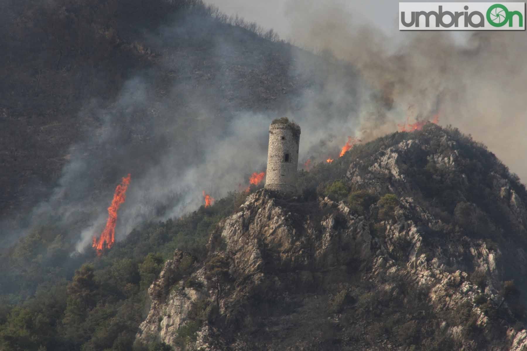 incendio rocca san zenone terni_6545-A.Mirimao