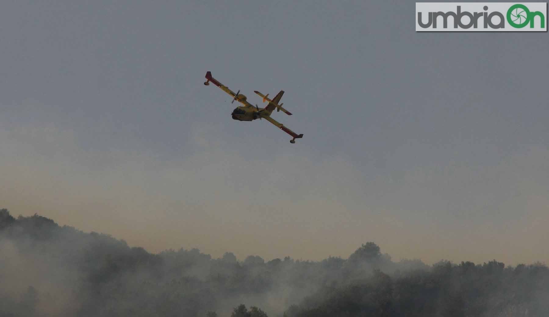 incendio rocca san zenone terni_6641-A.Mirimao