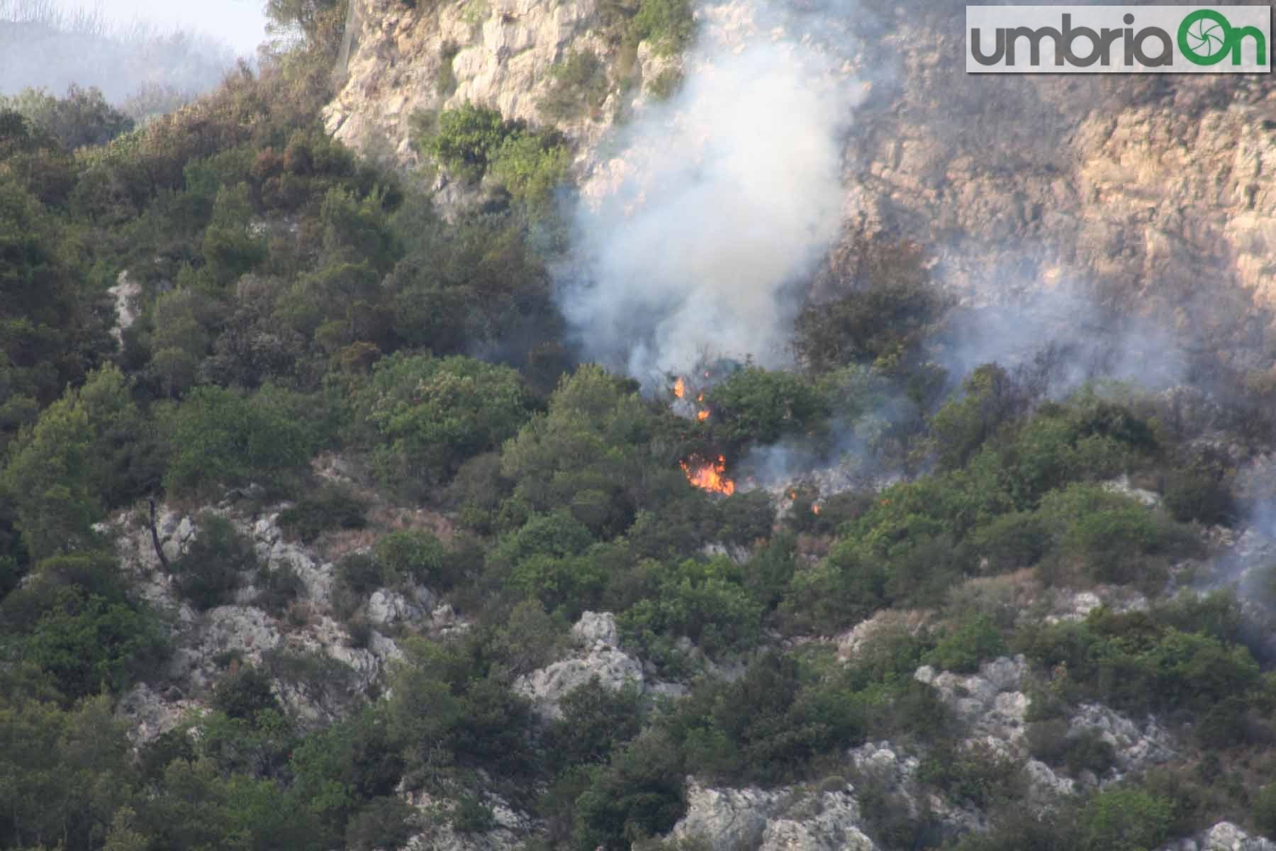 incendio rocca san zenone terni_6663-A.Mirimao