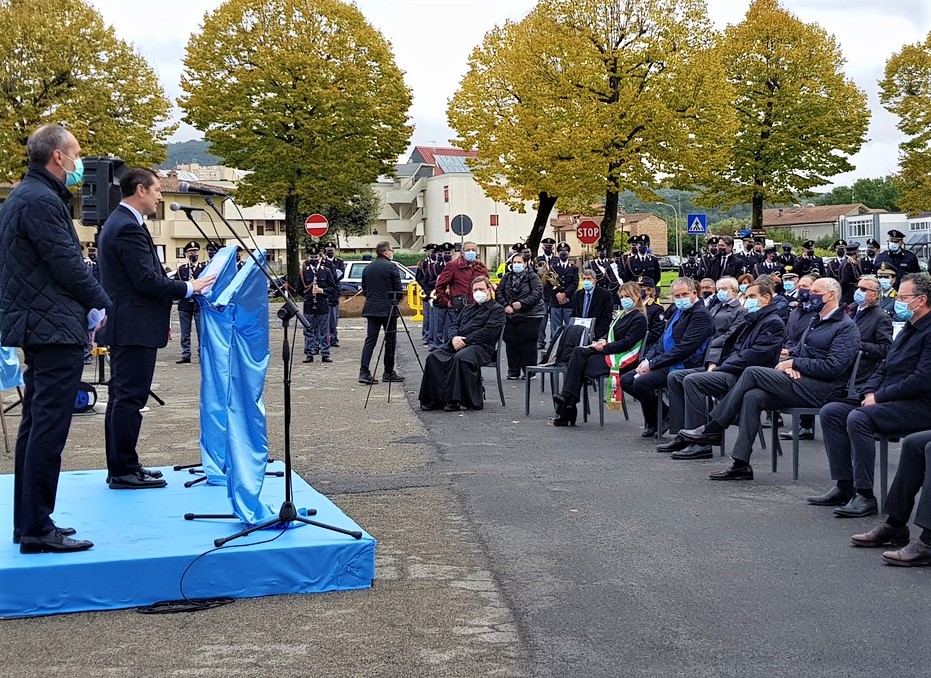 Intitolazione-piazzale-Ciconia-memoria-Emanuele-Petri-capo-polizia-Gabrielli-16-ottobre-2020-3