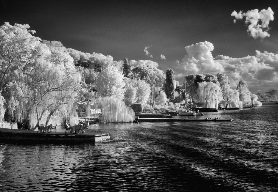 jean wilmotte, isola maggiore, lago trasimeno, foto, bianco e nero, infrarossi