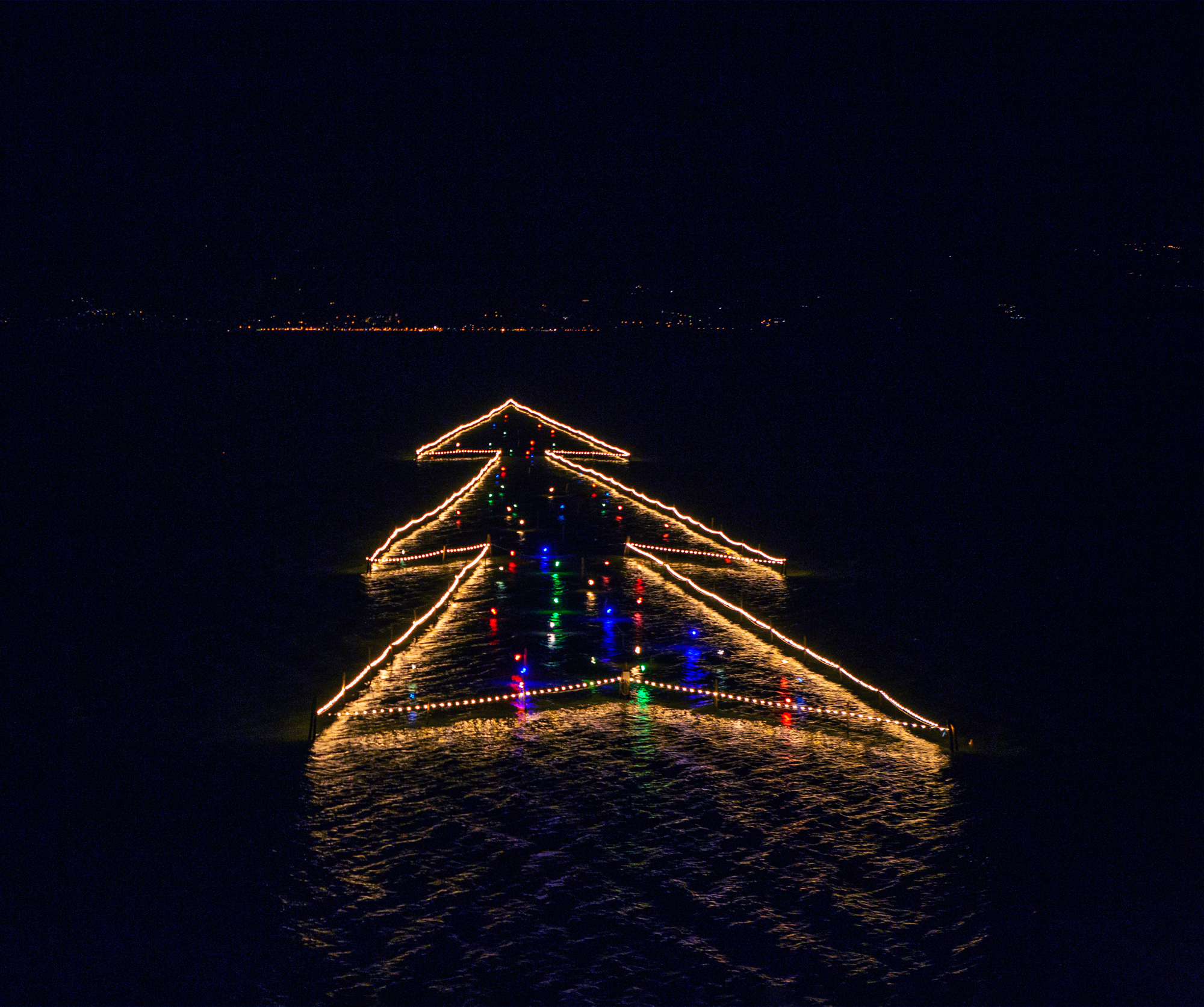 Luci-sul-Trasimeno-2021-1-foto-Gianfranco-Buono