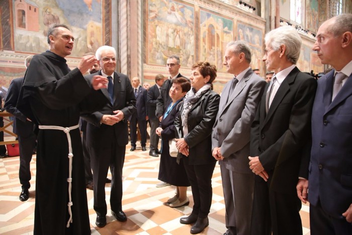 mattarella, assisi, basilica, san francesco, terremoto, sisma, 1997, protezione civile, presidente della repubblica