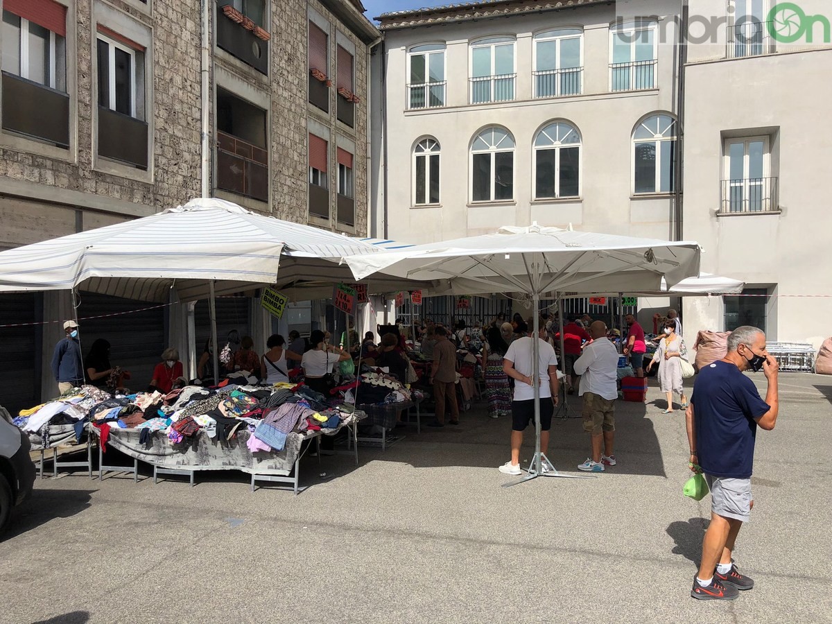 Mercatino-in-centro-Terni-4-agosto-2021-7