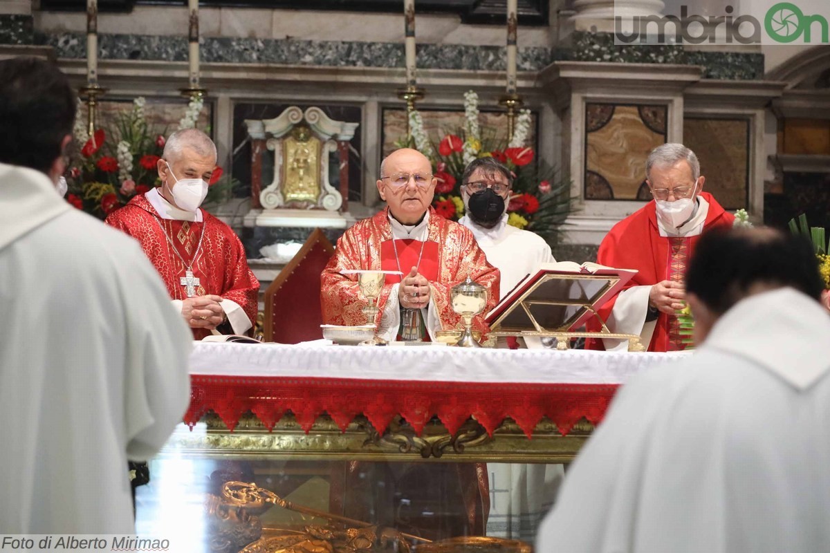 Messa San Valentino basilica Terni, donazione vetrata Lions liceo Metelli - 14 febbraio 2022 (29)