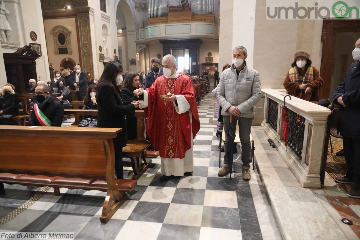 Messa San Valentino basilica Terni, donazione vetrata Lions liceo Metelli - 14 febbraio 2022 (35)