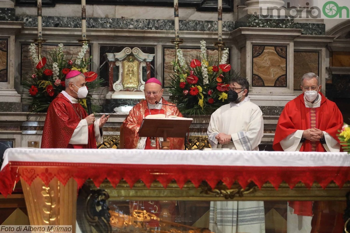 Messa San Valentino basilica Terni, donazione vetrata Lions liceo Metelli - 14 febbraio 2022 (7)