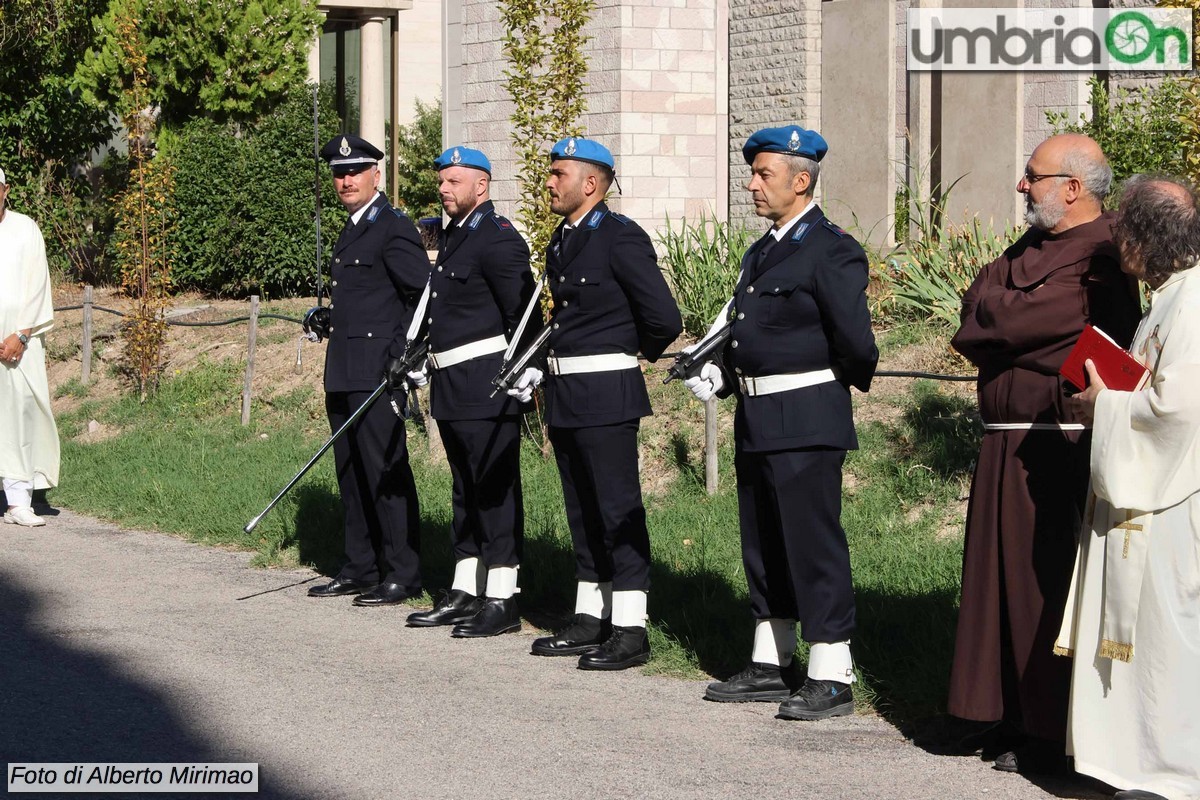 Cimitero monumento polizia penitenziaria Mirimao (1)