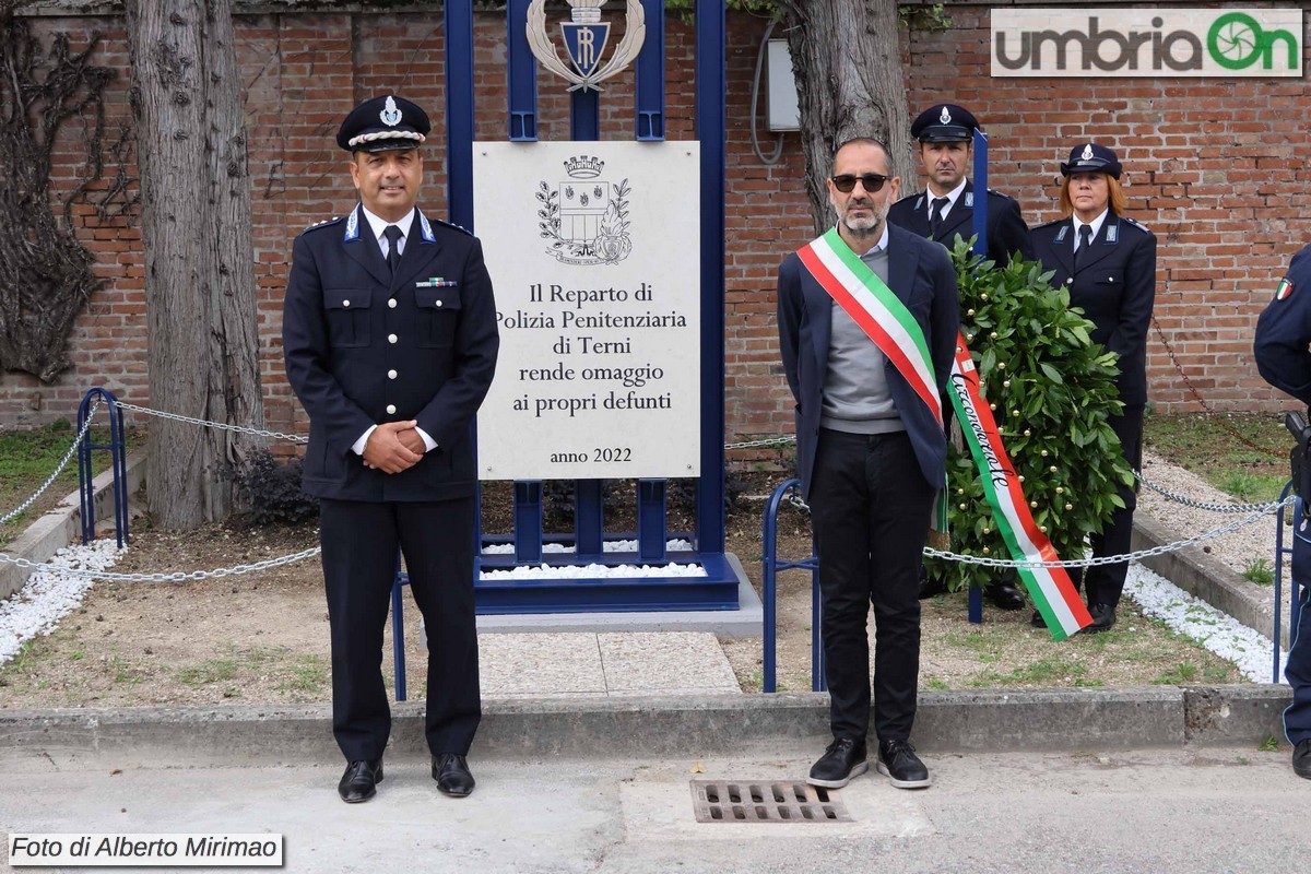 Cimitero monumento polizia penitenziaria Mirimao (17)