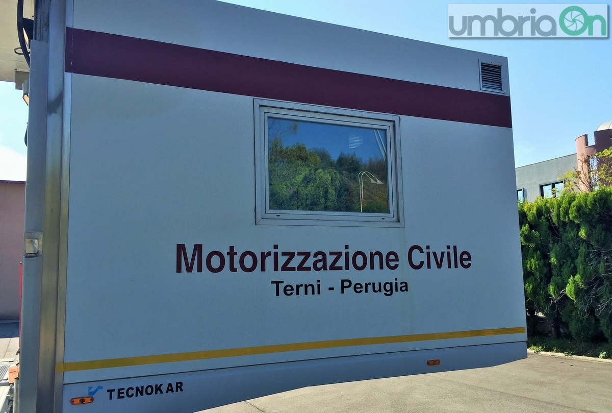 Motorizzazione civile Terni e scuole, sicurezza stradale - 31 ottobre 2015 (1)